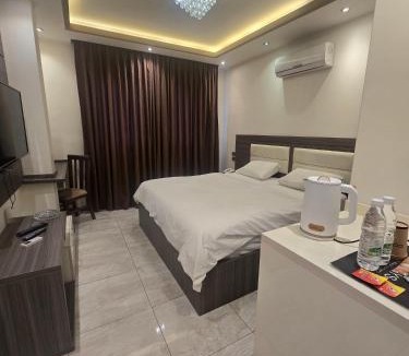 Irbid Hotel | Seven Days Hotel