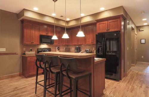Champion House | Seven Springs - Southwind Ski-in Ski-Out Mountaintop Townhouse