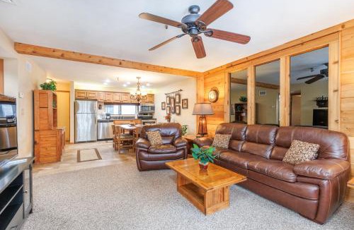 Seven Springs Apartment | Seven Springs Stoneridge 3 BR Condo, Private Deck