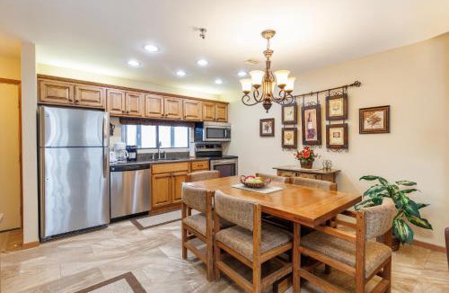 Seven Springs Apartment | Seven Springs Stoneridge 3 BR Condo, Private Deck