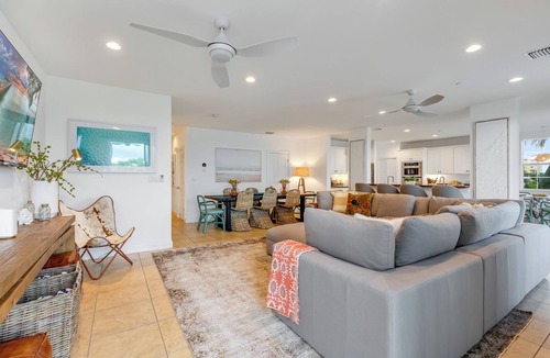 Meadows House | SEVENTH HEAVEN~Waterfront 5 BR, 4 Ba Townhome with Pool, Elevator & Dockage!