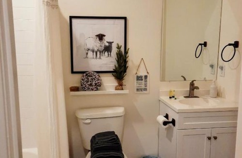Hatch House | Sevier River Farmhouse 2