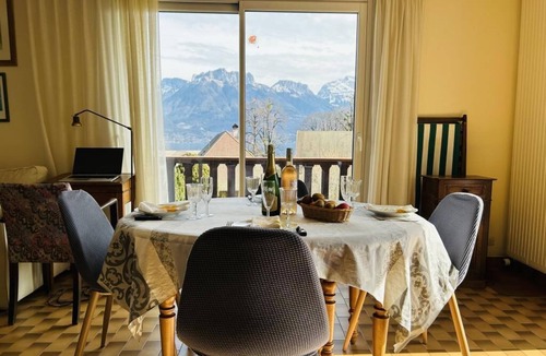 Sevrier House | Sevrier-Centre : Maison de famille vintage cosy