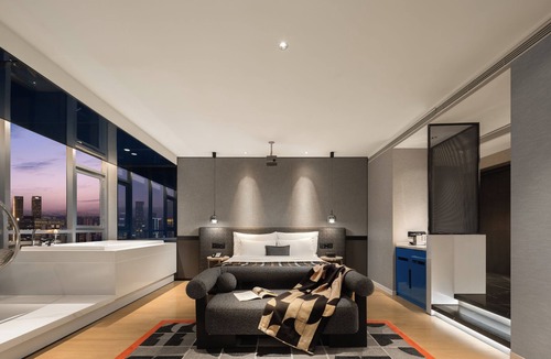 Yuzhong Hotel | SEYA Panoramic Hotel - Chongqing Cloud Eye - Managed by SEYA GROUP