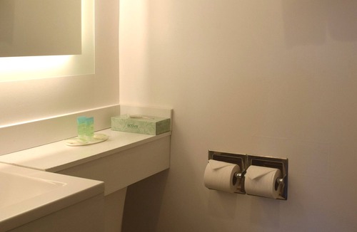 Hayes Valley Hotel | SF Central Hotel