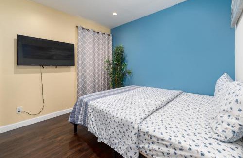Oakland Apartment | SF City Inn free parking on site
