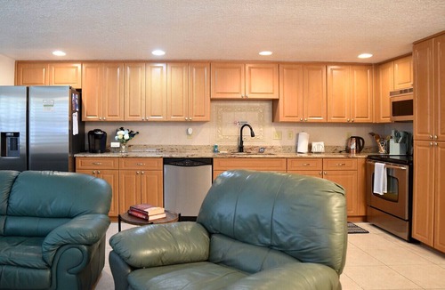 Port Richey Apartment | SF Enjoy Sunset with Dolphin & Manatee
