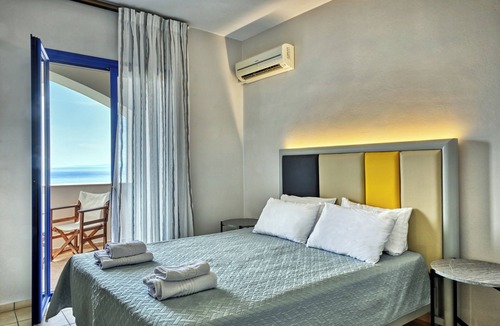 Khora Sfakion Hotel | Sfakian Horizon