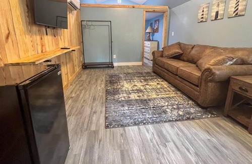 Steinhatchee Cabin | SFI Charters and Lodging - Steinhatchee Florida