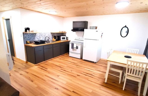 Sulphur House | Shady Cove -Tucked away in a cove near Lake of the Arbuckles