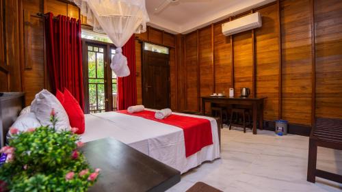 Sigiriya Bed & Breakfast | Shady mango villa