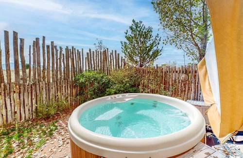Taos House | Shady Nook Mesa - Mountain Views, Hot Tub & Patio