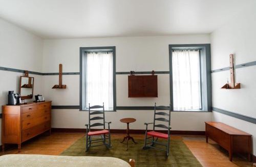 Shakertown Hotel | Shaker Village of Pleasant Hill