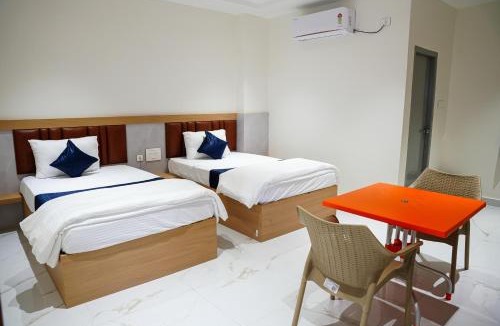 Nalgonda Hotel | Shalini Residency