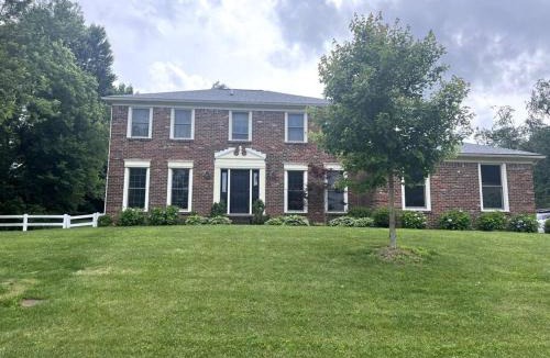 River Bluff Apartment | Shallow Creek Suite