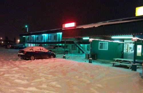 Valleyview Hotel | Shamrock Motel