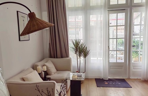 Jing'an Apartment | Shanghai historical art apartment near Nanjing Road