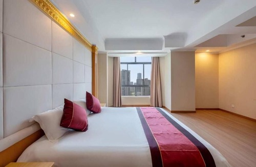 Changshu Hotel | Shanghai Riverview Hotel Bund Store