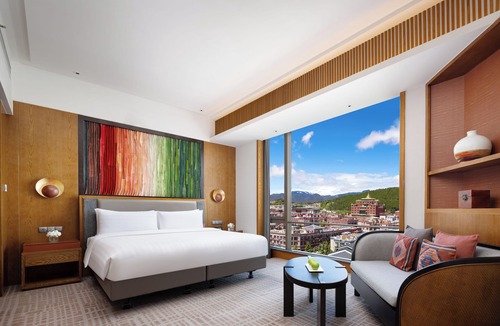 Deqen Hotel | Shangri-La Resort, Shangri-La