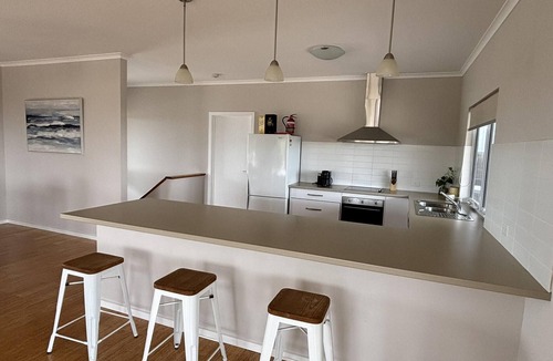 Marion Bay House | Shanti Retreat - Shanti Retreat - Your Peaceful Beachfront Escape