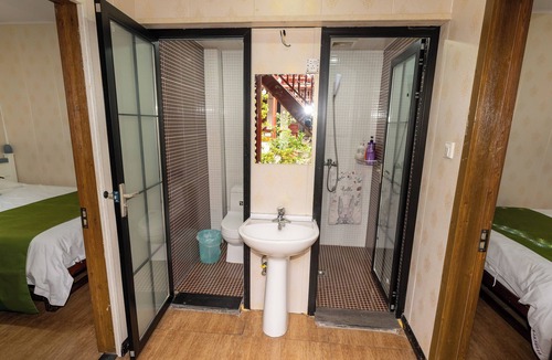Shaoxing City Center Hostel | Shaoxing Luxun Native Place Youth Hostel