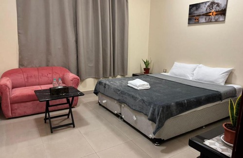 Al Ain House | shared bathroom room
