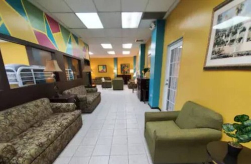 Oriente Apartment | Shared LOFT - Private 3 Room unit sleeps up to 8