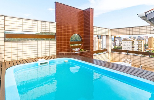 America Apartment | Shared singles suite