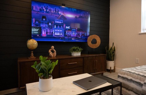 Valencia Apartment | Shares Loft Luxury Apt - NEW!