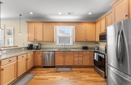 Garden City House | Shark Shak