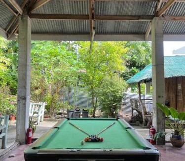 Oslob Hostel | Sharky Hostel Oslob