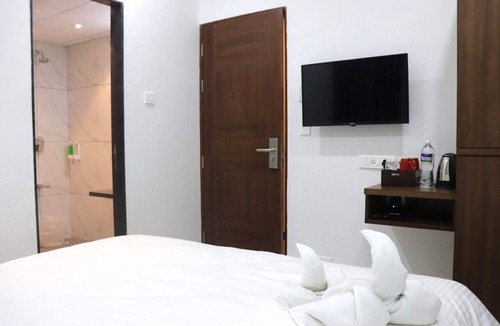 Erandwane Hotel | Sharman Suites