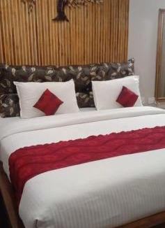Dhanbad Hotel | Shashwat Resort