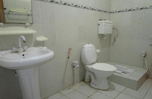 Gulshan-E-Jamal House | Shayan Inn