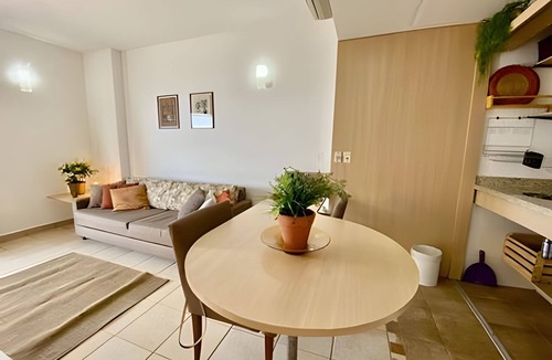 Boqueirao Apartment | SHB - Charming Apartment with Ocean Pool and Wi-Fi