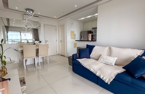 Gonzaga Apartment | SHB - Refinement, Ocean View, Sauna and Pool!