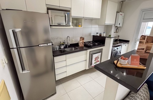 Gonzaga Apartment | SHB - Refinement, Ocean View, Sauna and Pool!