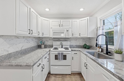 Matthews House | She`s a Brick. House. Walkable Matthews NC. Pet Friendly!