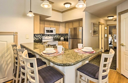 Sheboygan Villa | Sheboygan Villa - Steps to Lake Michigan!