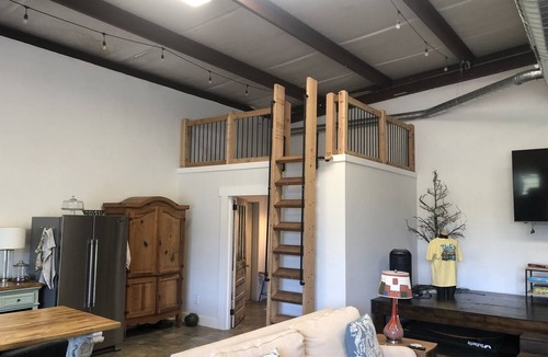 Montevallo Apartment | Sheep Farm - Unique Space - Amazing Views