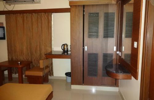 Gandhi Nagar Hotel | Sheetal Residency