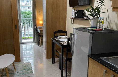 Barangay 76 Condo | Shell Residences MOA 4th C 1BR w/Balcony pool view