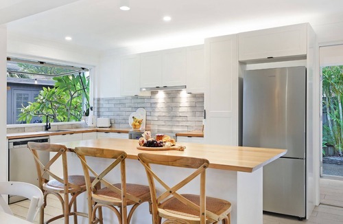 Shoalhaven Heads House | Shellhaven – walking distance of Seven Mile beach