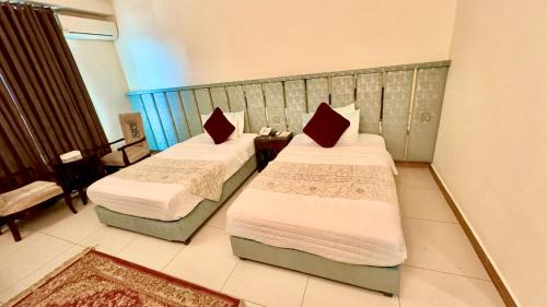 Peshawar Hotel | Shelton's Rezidor Peshawar