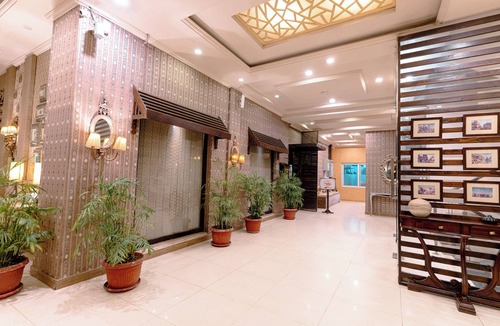 Peshawar Hotel | Shelton's Rezidor