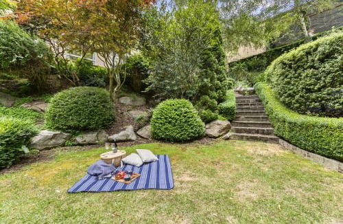Crafers West House | Sheoak Sanctuary - Private Adelaide Hills Retreat