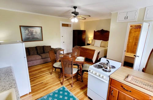 Frederick Other | Shepards Suite in the historic Manor House!