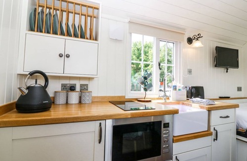 Forfar House | Shepheard Hut 2, Forfar