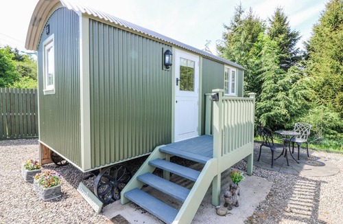 Forfar House | Shepheard Hut 2, Forfar