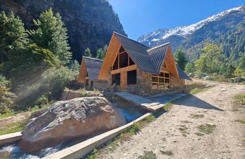 Sangla Ski Chalet | Shepherd's Lore Camps & Resort